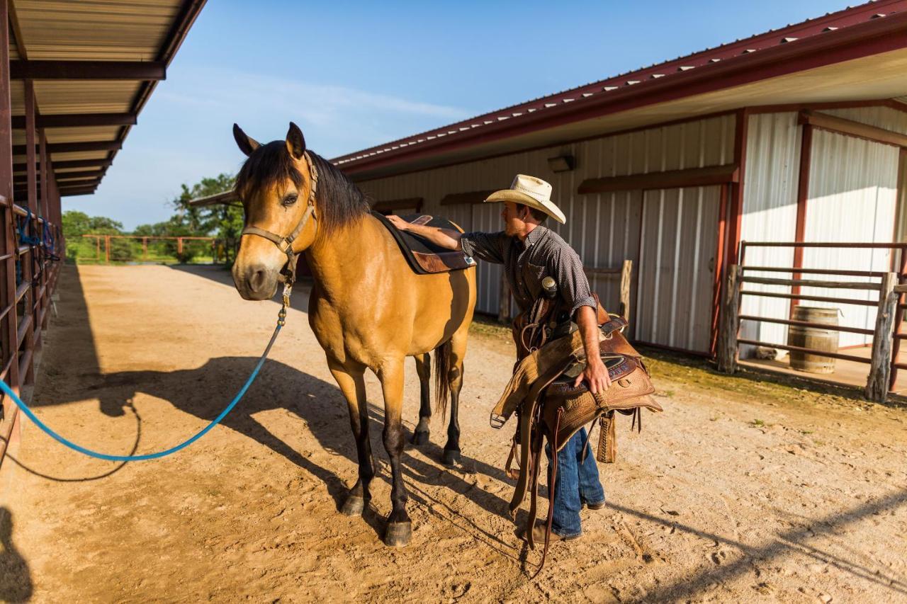 Resort Wildcatter Ranch And